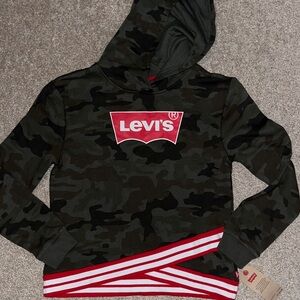 NWT Levi’s camo hooded sweatshirt girls XL